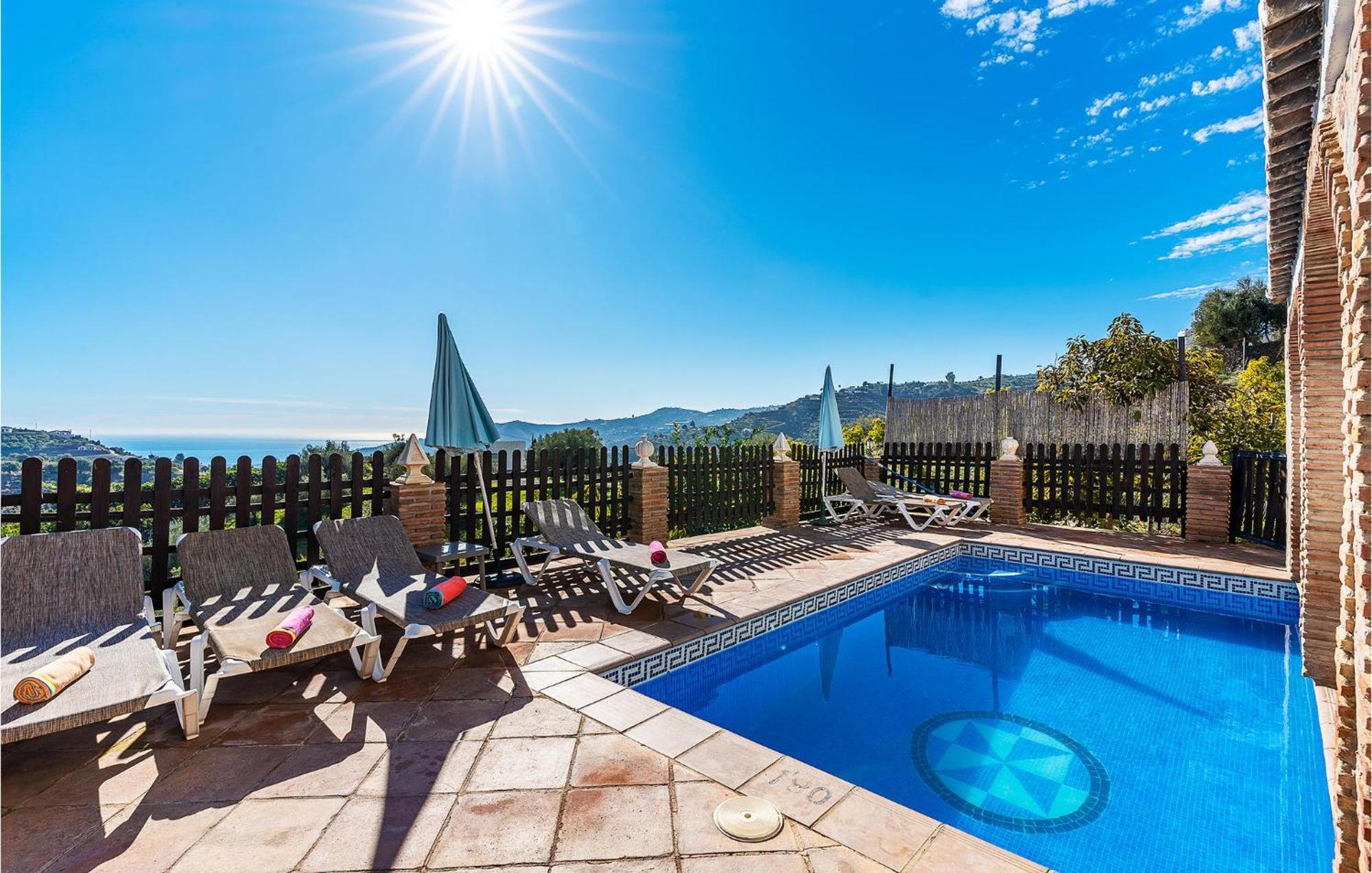 Amazing Home In Frigiliana With Kitchen Kültér fotó